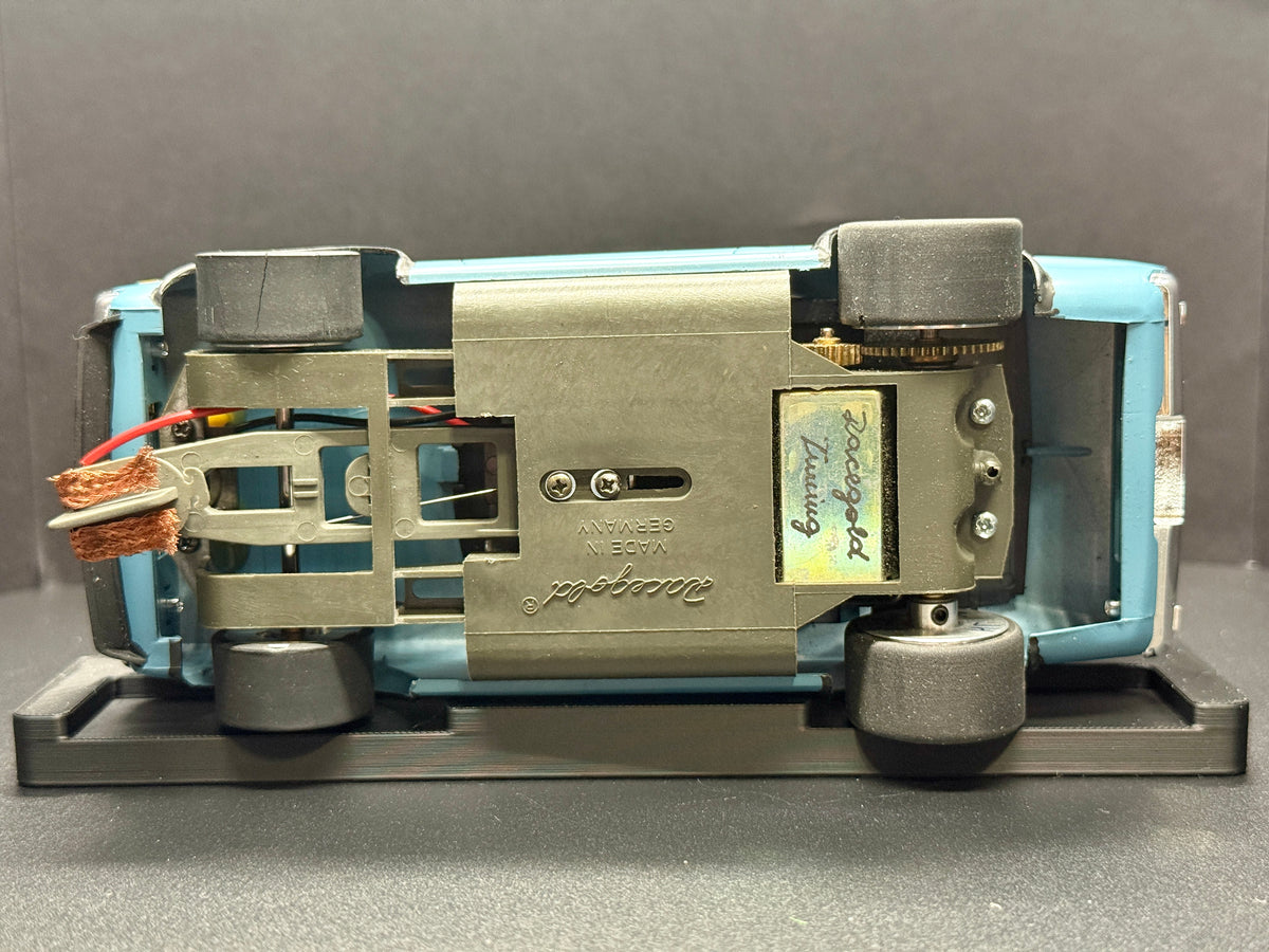 1/24 Nissan Kenmeri slot car RaceGold chassis and running gear