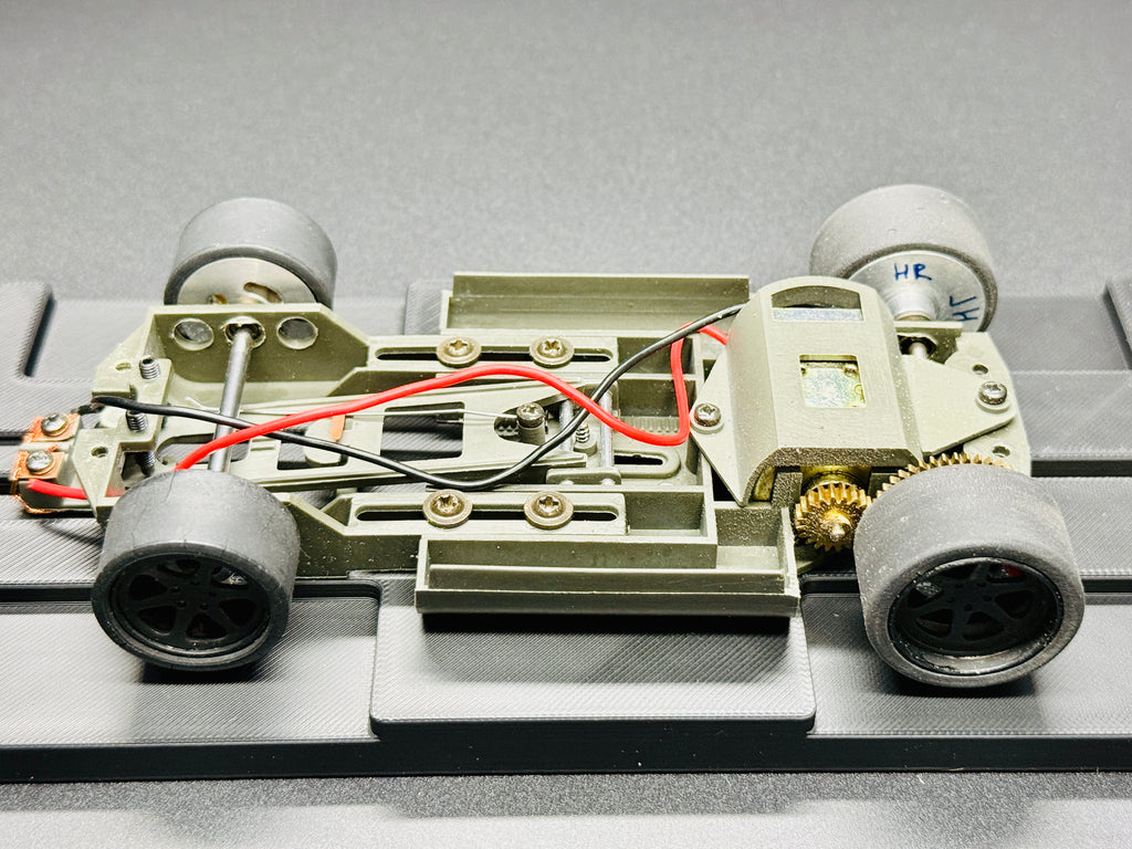 RaceGold Chassis 1/24 SirSlotsaLot Nissan GTR KenMeri Hot Rod
