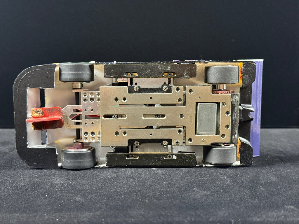 1/24 1988 Jaguar XJR-9 Analog Group C Slot Car, Silk Cut #2, 24H Le Mans