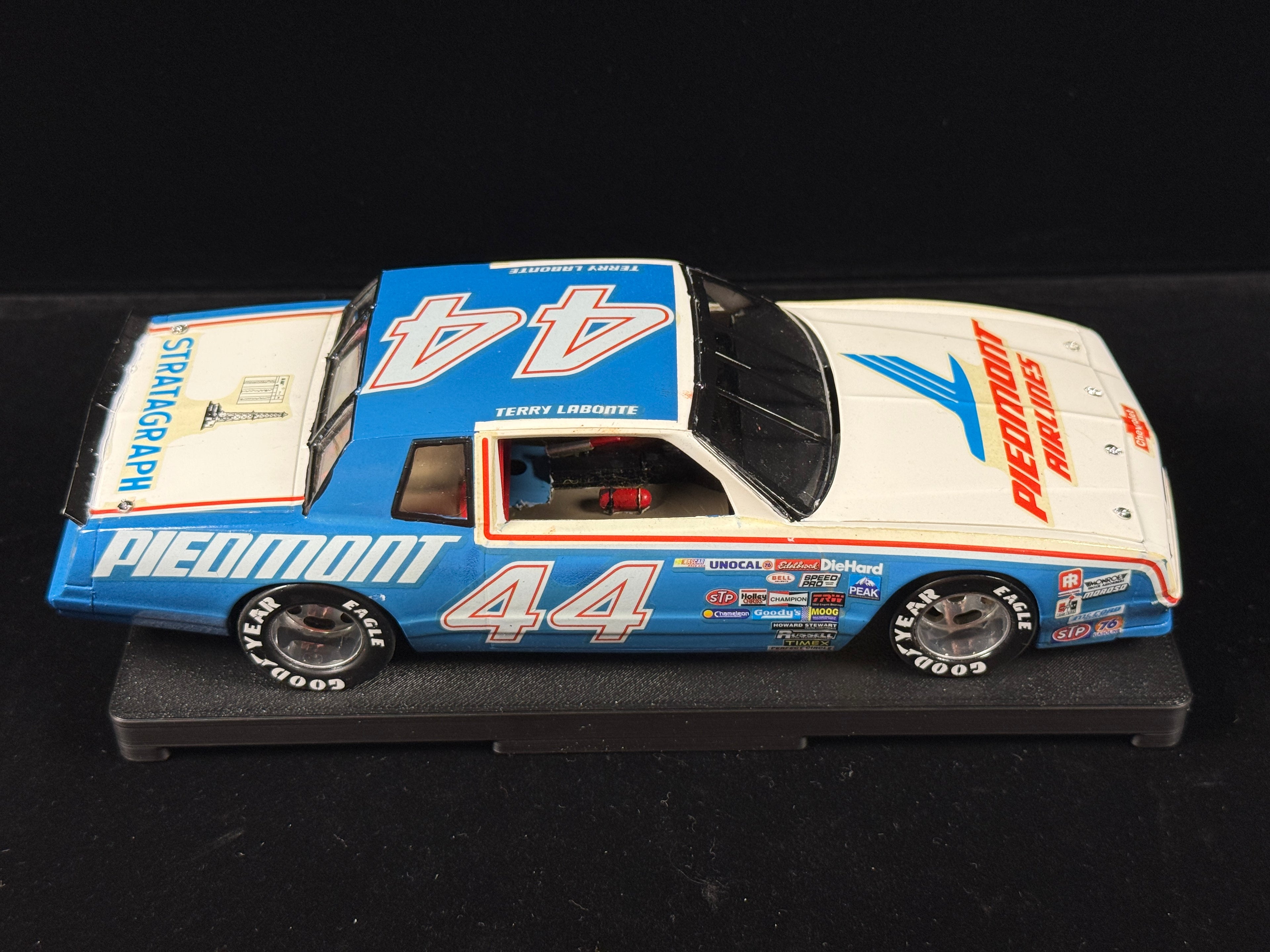 1/24 1984 Chevy Monte Carlo NASCAR Slot Car – Terry Labonte #44