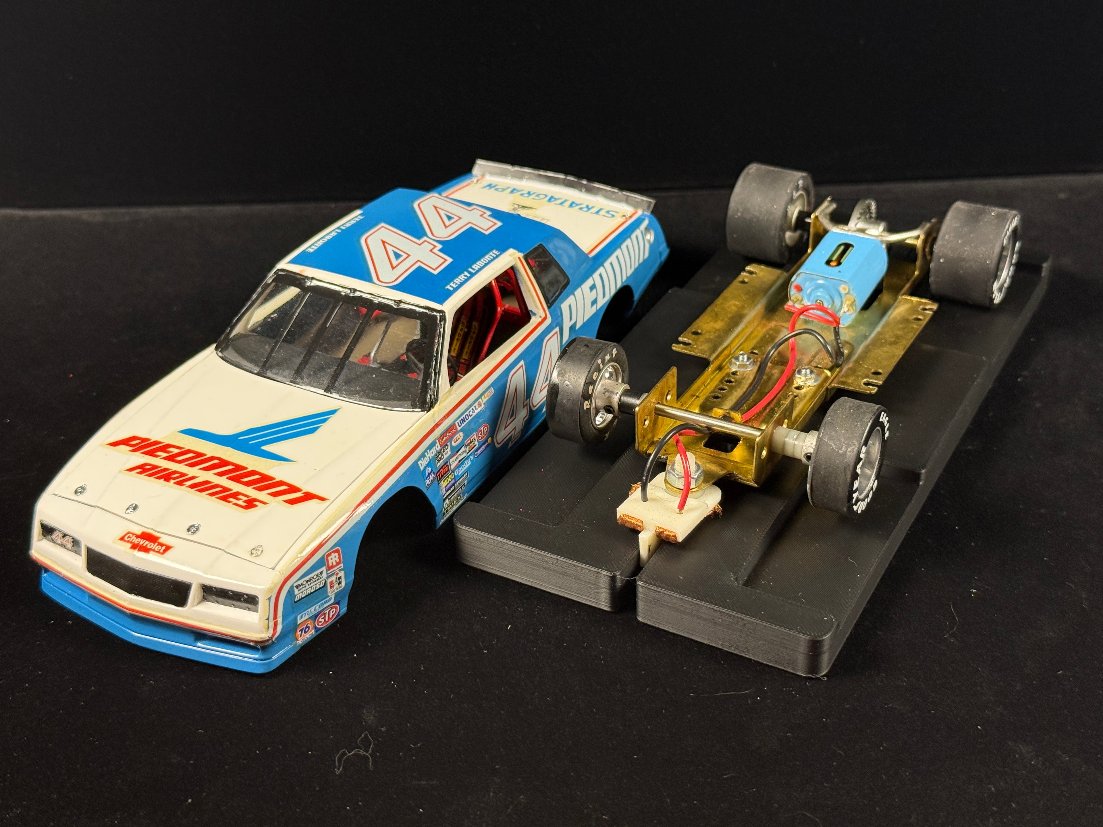 1/24 Chevy Monte Carlo NASCAR slot car chassis and running gear