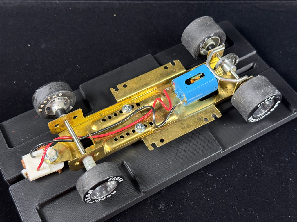 H&R Chassis 1/24 SirSlotsaLot Terry Labonte Monte Carlo