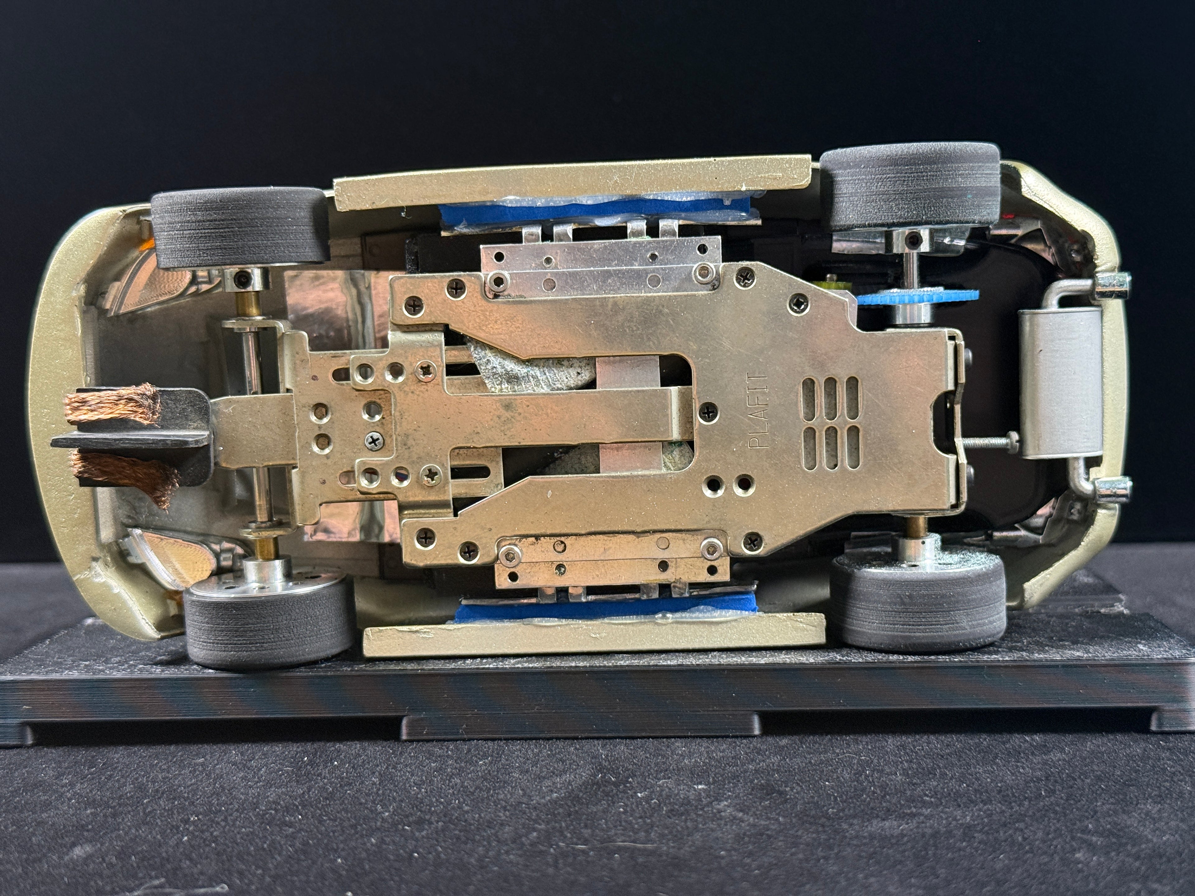 1/24 Nissan 350Z JDM Tuner (C-West) Analog Slot Car