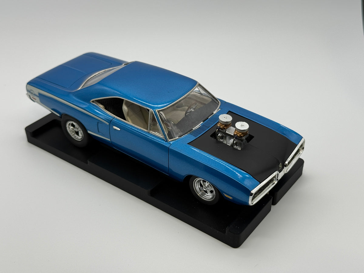 1/24 1970 Dodge Coronet Super Bee Analog Slot Car