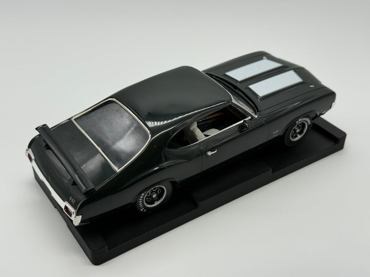 1/24 1971 Oldsmobile 442 W-30 Analog Slot Car | Authentic SirSlotsaLot Build