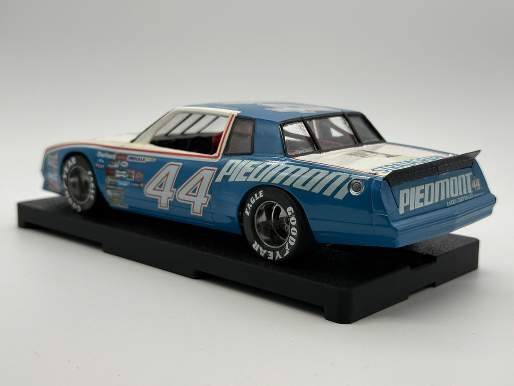 1/24 1984 Chevy Monte Carlo NASCAR Slot Car – Terry Labonte #44