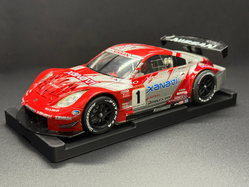 1/24 Xanavi Nissan Z JGTC slot car front view